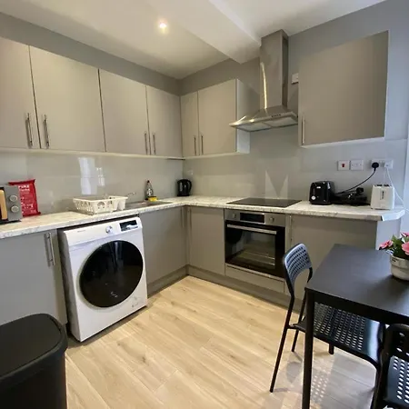 Holloway Suites - Next To Emirates Stadium - Private Bathroom - Shared Kitchen Лондон Экстерьер фото