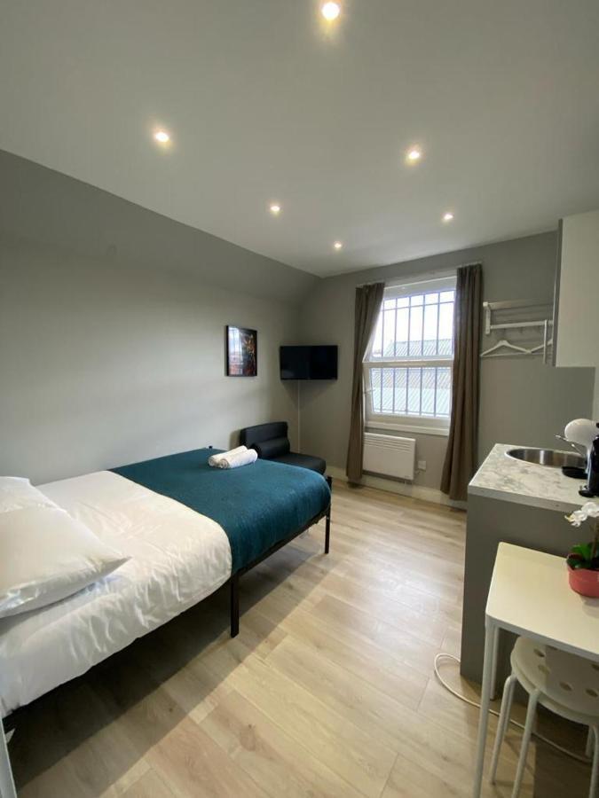 Holloway - Next To Emirates Stadium - Private Bathroom - Shared Kitchen Апартаменты Лондон